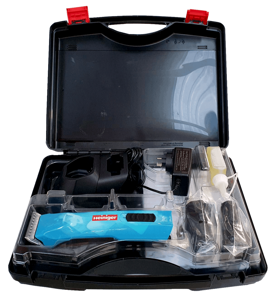 Heiniger Opal Deluxe Vet Kit - Includes 2 batteries in a sturdy carry case